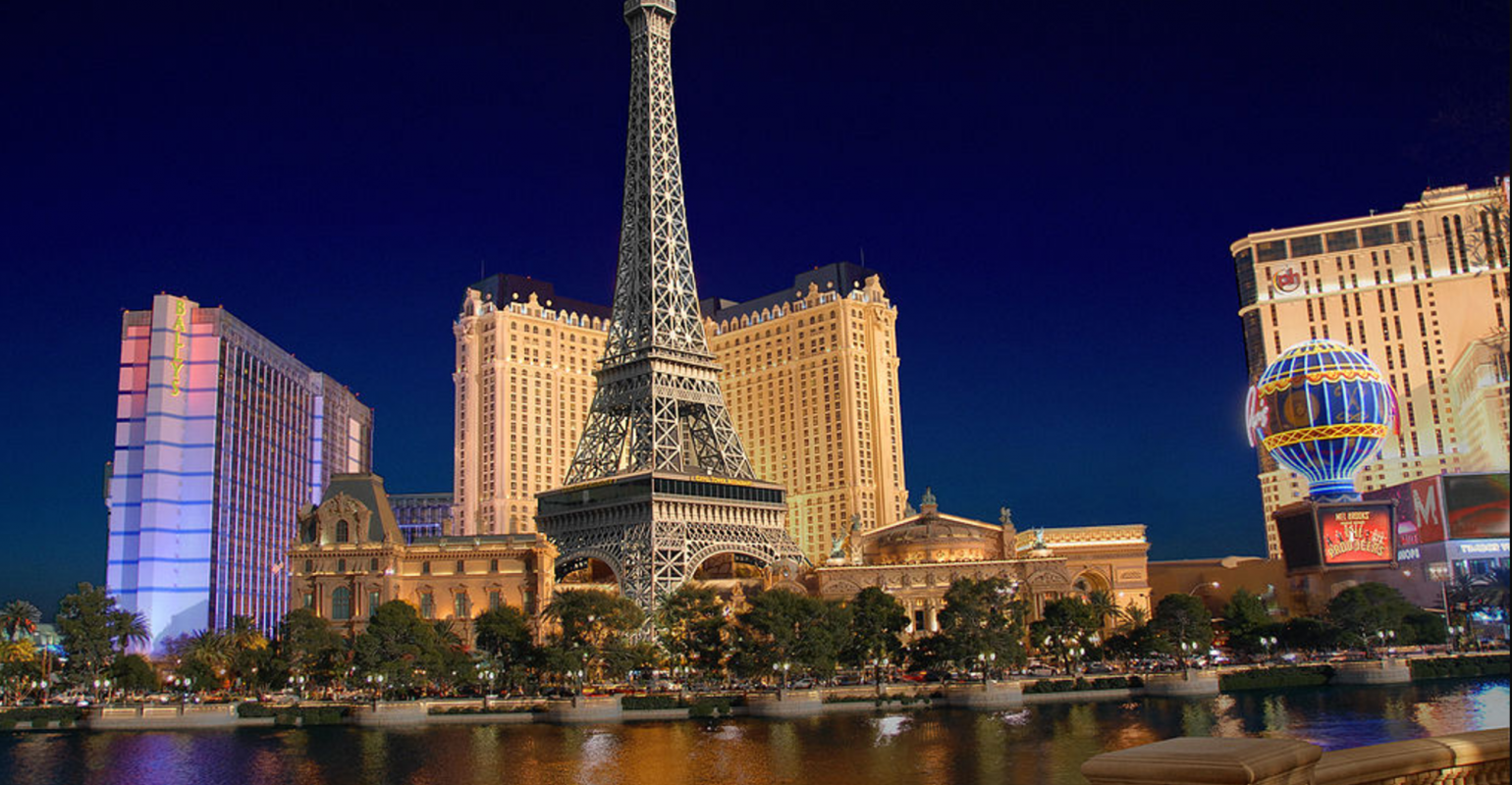 Paris Las Vegas – Network in Vegas