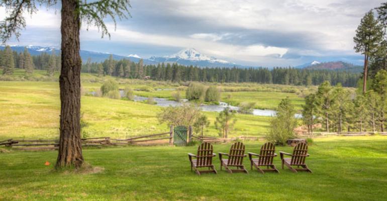 Oregon Retreat Offers Meeting Space and Superb Fishing