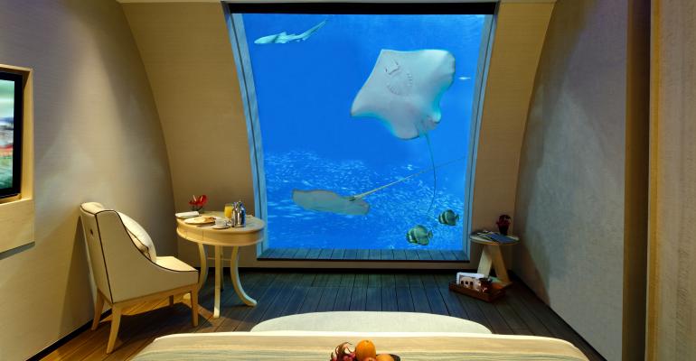 Sleep With the Fish at Resorts World Sentosa