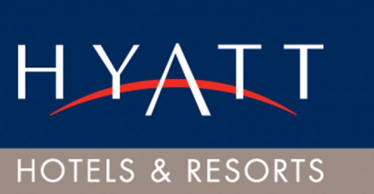 Hyatt Hosts Insurance &amp; Financial Planners for Networking and Giving Back