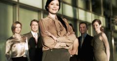 WomanLeader0423.jpg