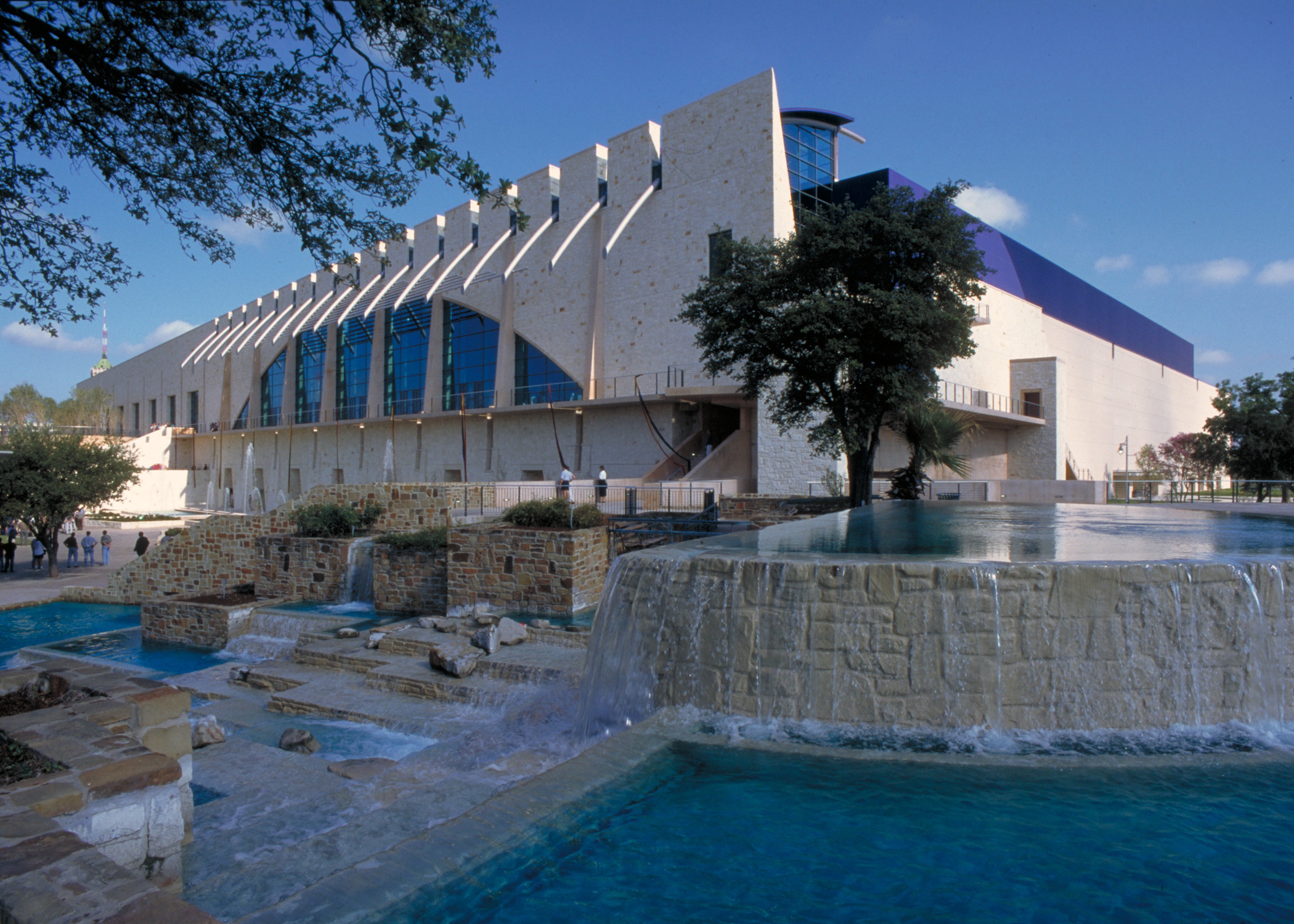 San Antonio Launches Certified Tourism Ambassador Program